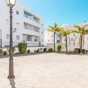 https://apartamento-centrico-en-conil-con-garaje.es-andalucia.com